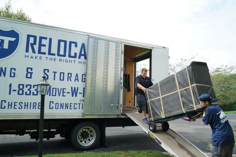 Tolland County Movers | CT Movers | RT Relocation